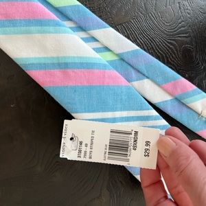 Vineyard Vines boys tie